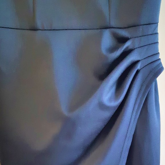 🔥 Suzy Shier little black dress with cap sleeve. - Picture 6 of 11